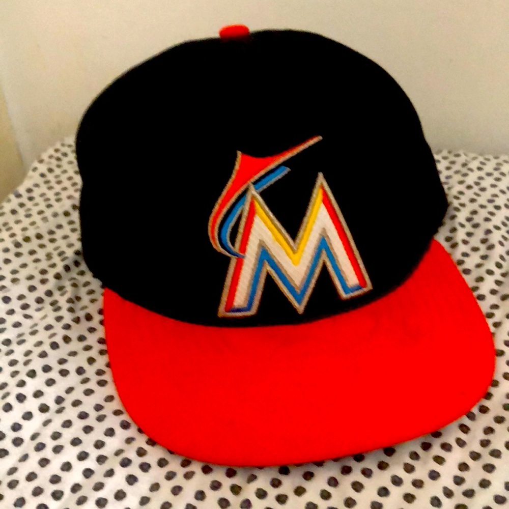 Miami Marlins new era fitted hat